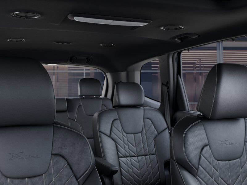 Used 2025 Kia Telluride AWD image 27