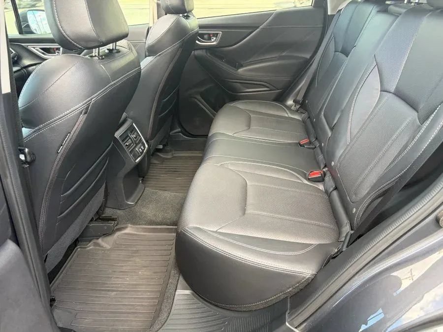 Used 2021 Subaru Forester Limited AWD/4WD image 29