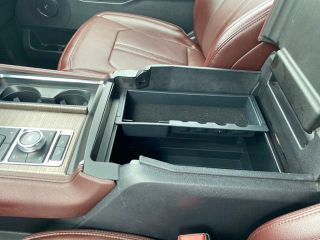 Used 2024 Ford Expedition Limited AWD/4WD image 14