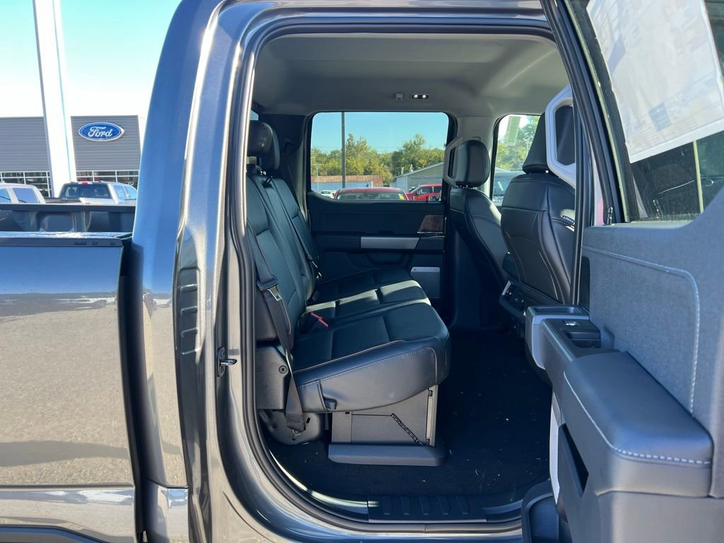 New 2026 Ford F250 Lariat w/ Lariat Premium Package image 20