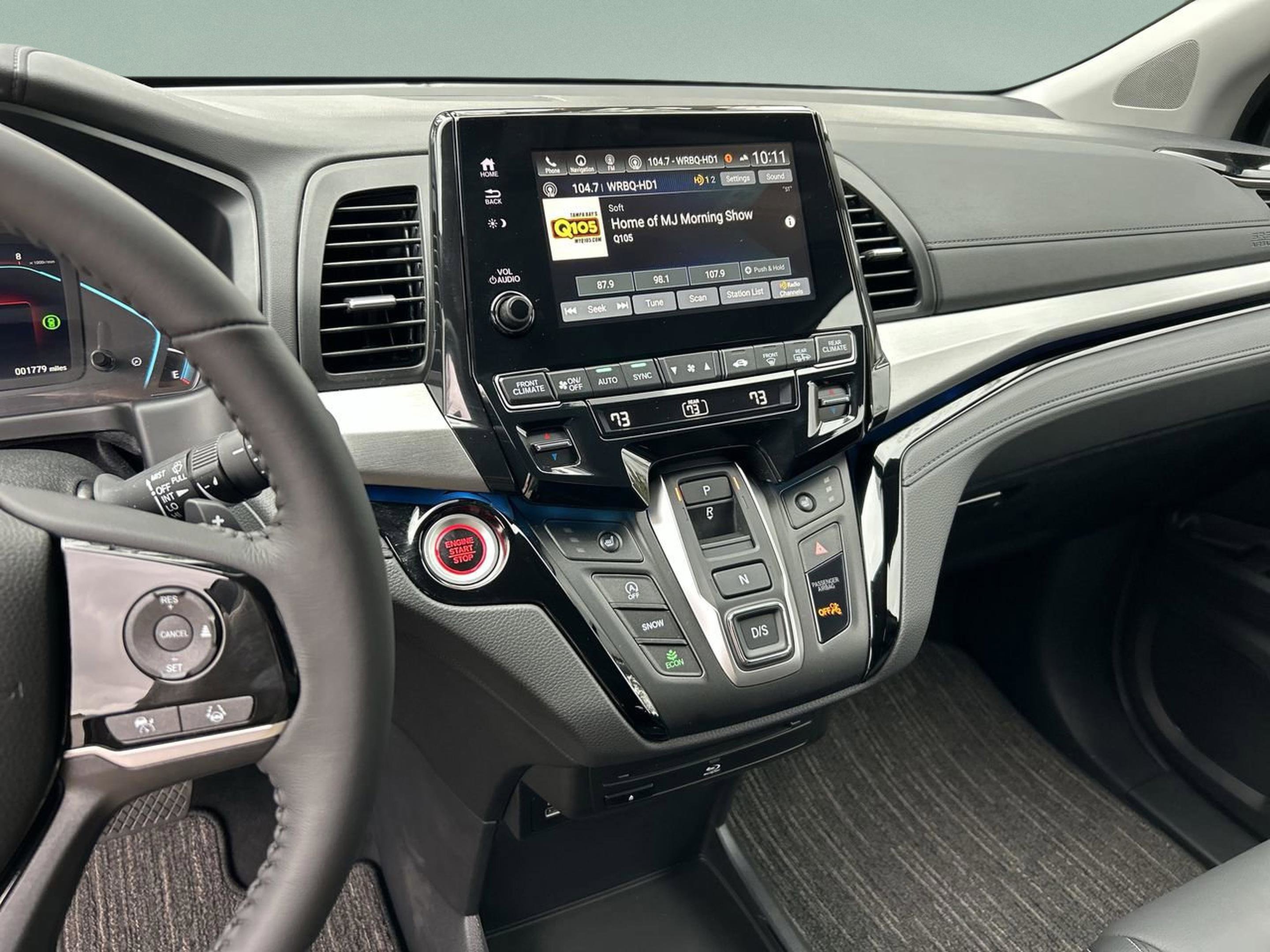 Certified 2024 Honda Odyssey Touring image 13