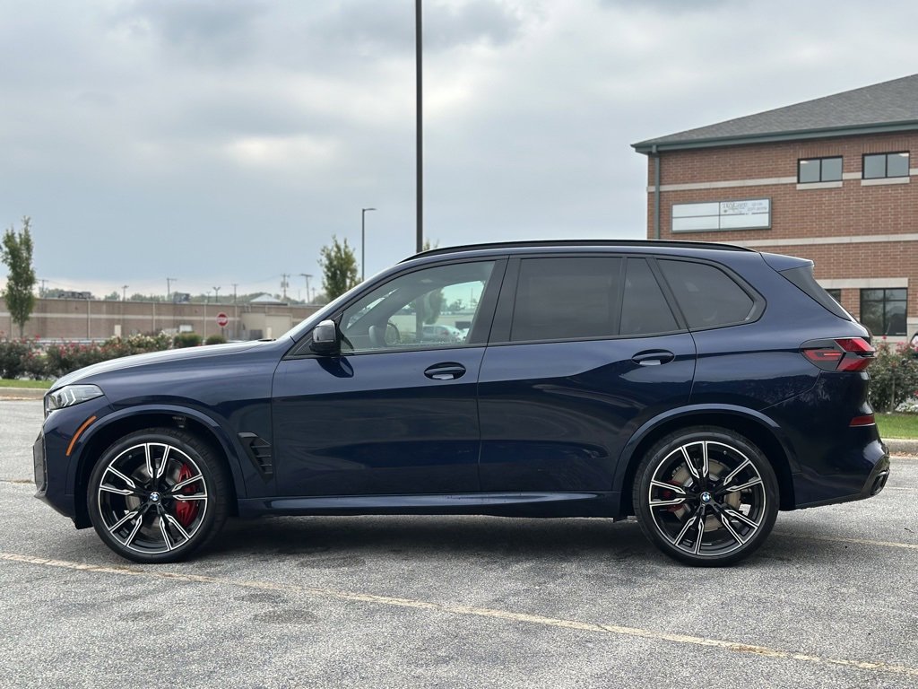 New 2026 BMW X5 M60i image 4