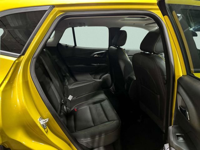 Used 2024 Chevrolet Trax ACTIV w/ Sunroof Package image 27