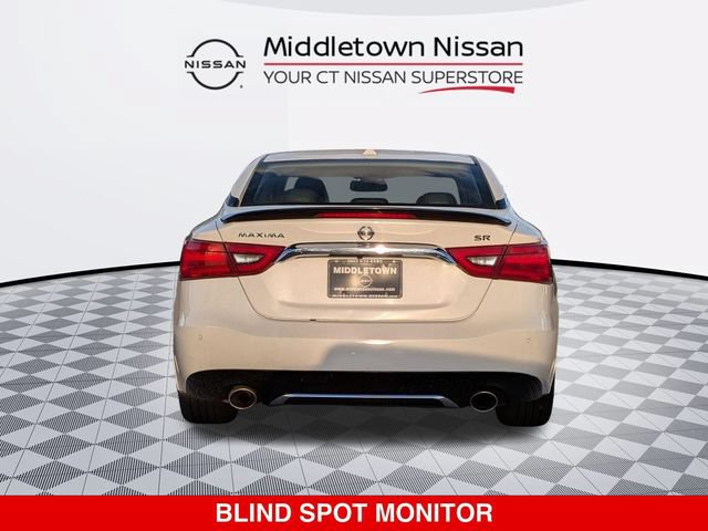 Used 2017 Nissan Maxima SR w/ Midnight Edition FWD image 4