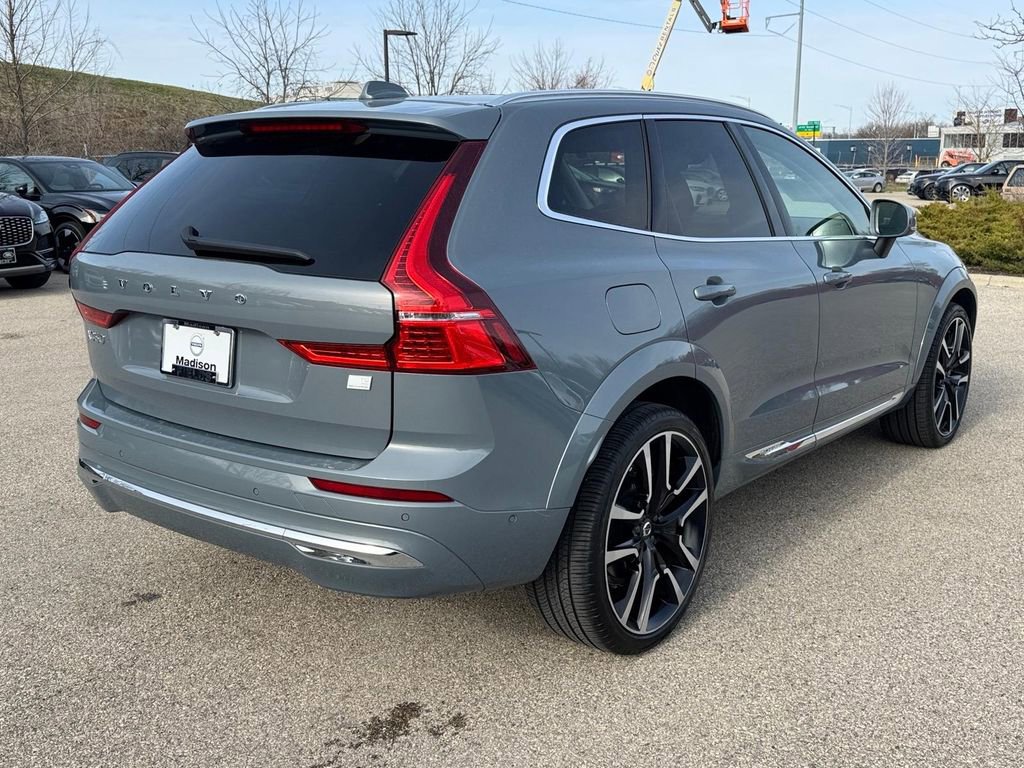 Certified 2023 Volvo XC60 T8 Ultimate image 4