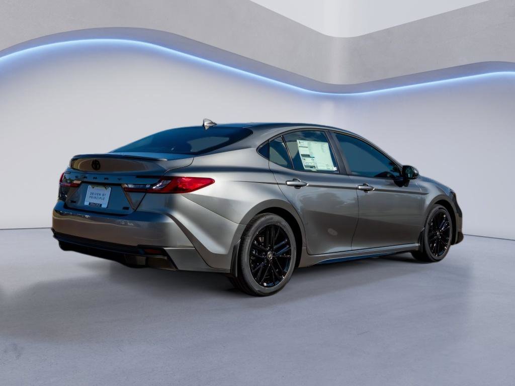 New 2026 Toyota Camry SE image 5