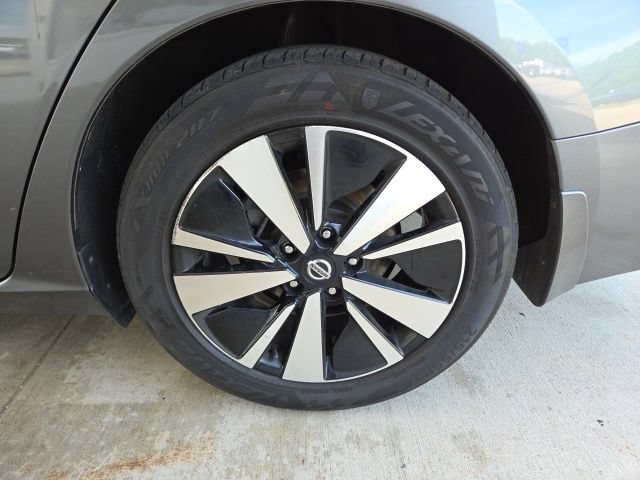 Used 2022 Nissan Altima 2.5 SV FWD image 59