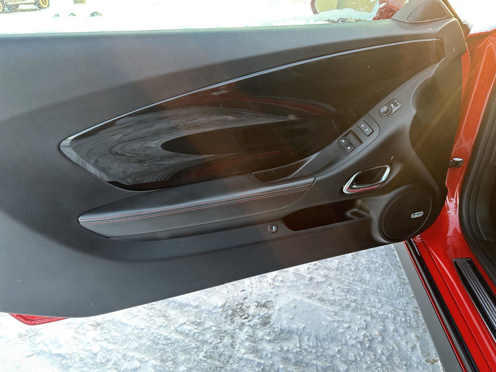 Used 2012 Chevrolet Camaro ZL1 image 26