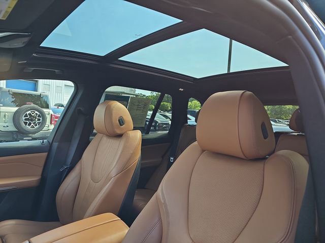 Used 2021 BMW X5 xDrive40i w/ Parking Assistance Package image 16