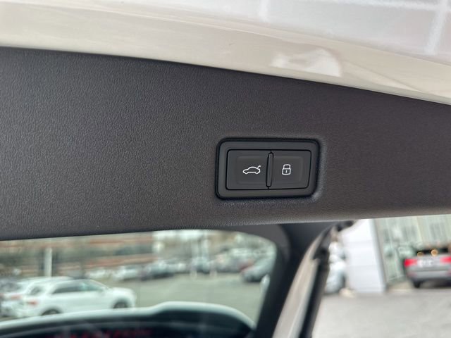 New 2025 Audi Q5 Premium Plus image 15