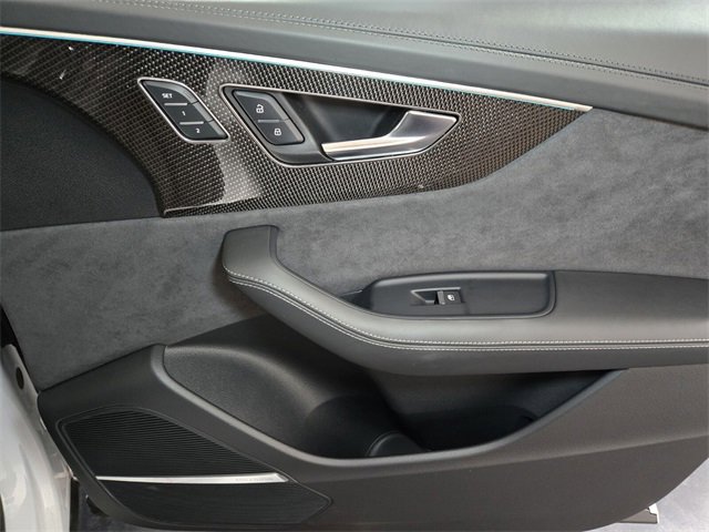 Used 2023 Audi SQ8 Prestige image 26