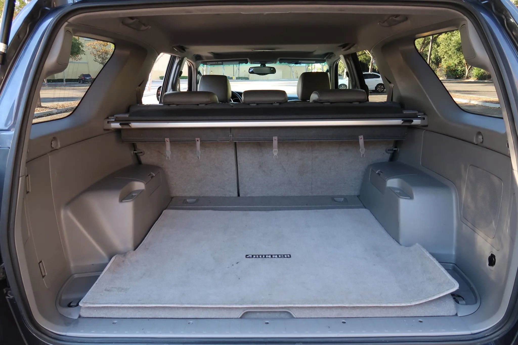 Used 2006 Toyota 4Runner Limited AWD/4WD image 21