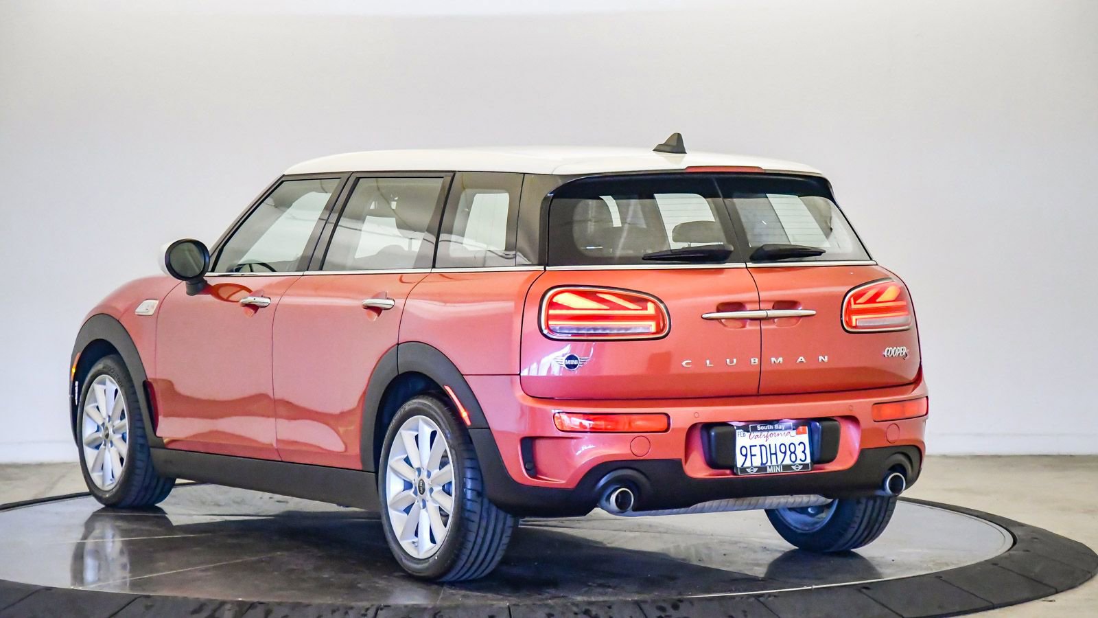 Certified 2023 MINI Cooper Clubman S image 2