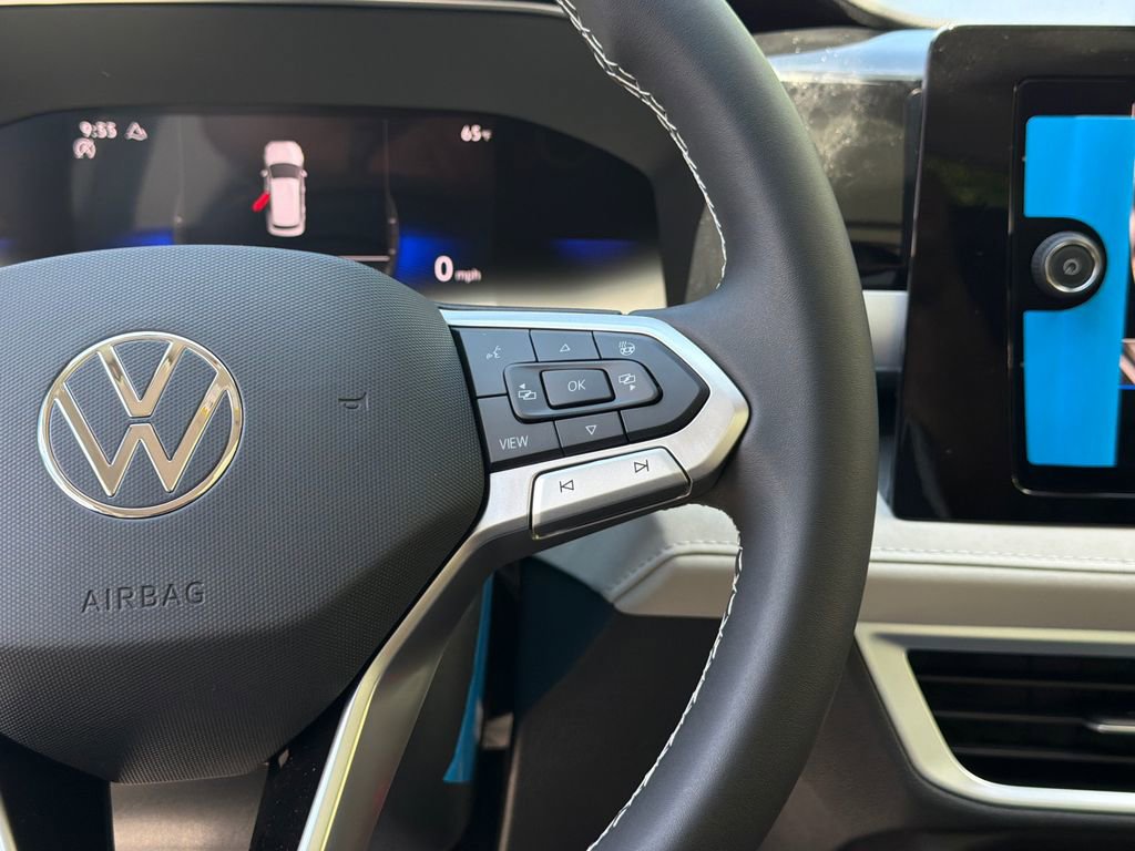 New 2026 Volkswagen Taos SE AWD/4WD image 30
