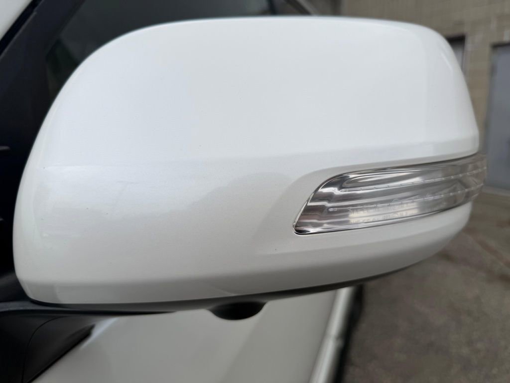 Used 2014 Toyota Land Cruiser AWD/4WD image 11