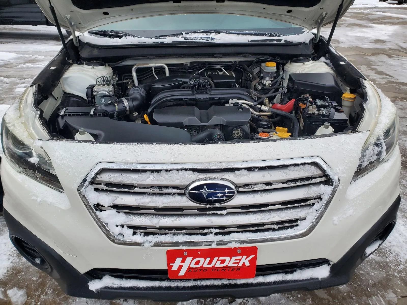 Used 2017 Subaru Outback 2.5i AWD/4WD image 19