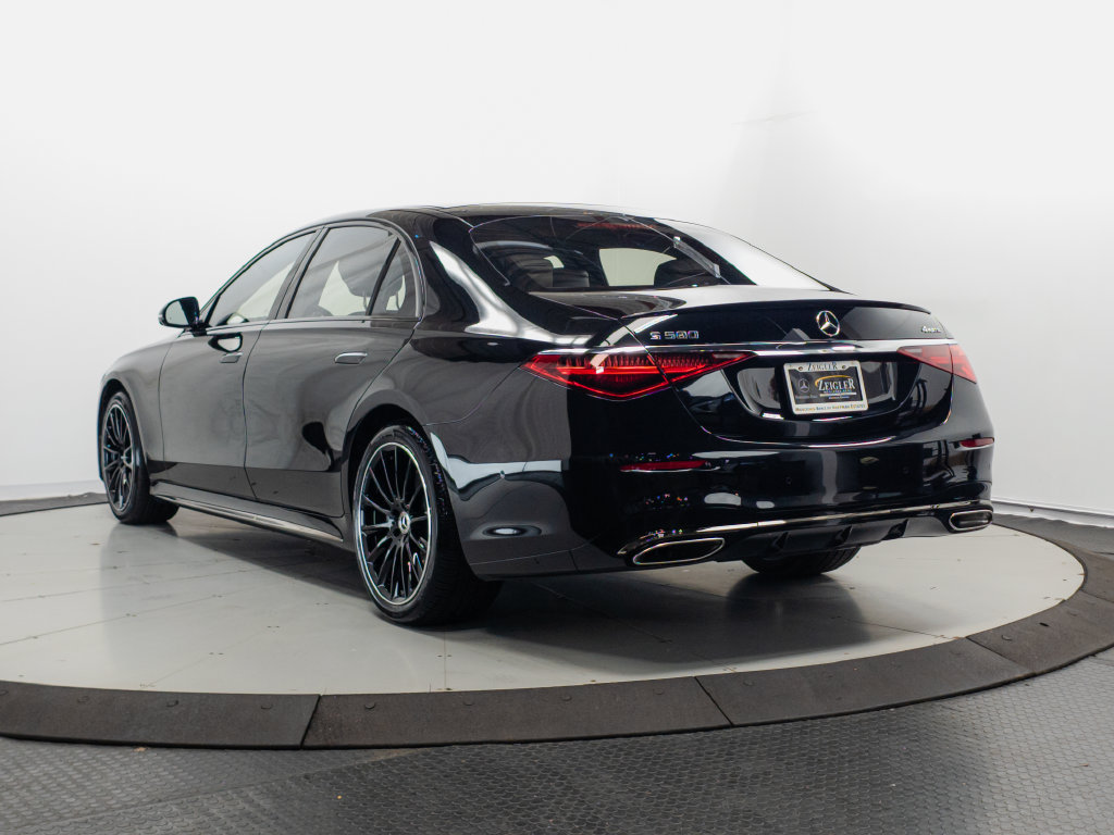 Used 2023 Mercedes-Benz S 580 4MATIC Sedan w/ AMG Line image 32