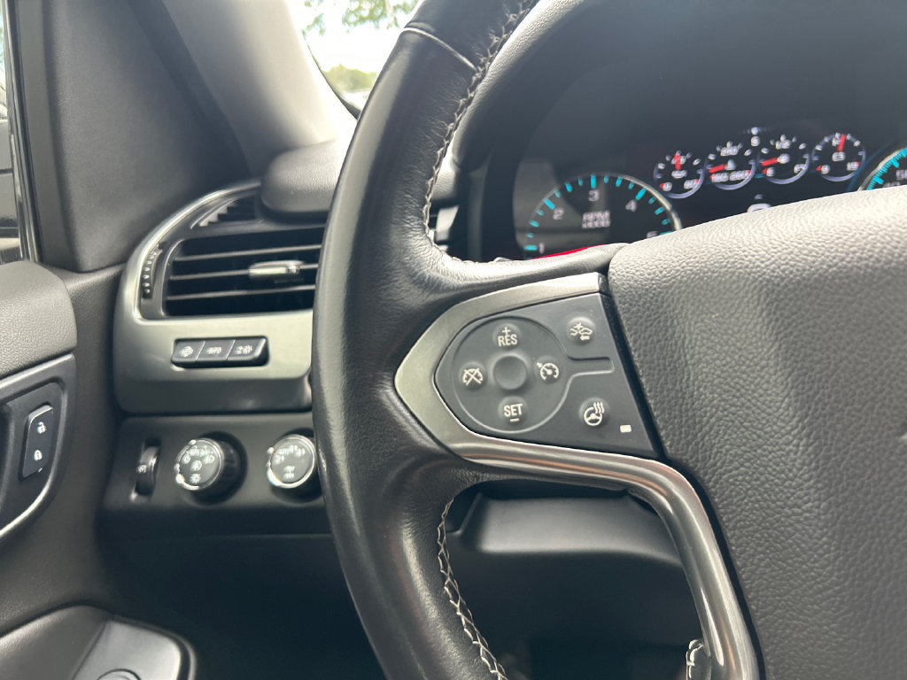 Certified 2020 Chevrolet Suburban Premier w/ Premier Plus Edition AWD/4WD image 21