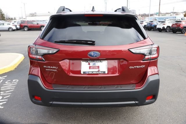 Certified 2025 Subaru Outback Premium w/ Popular Package #1A AWD/4WD image 4