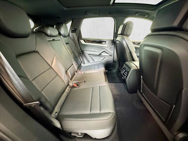 New 2026 Porsche Cayenne S AWD/4WD image 23