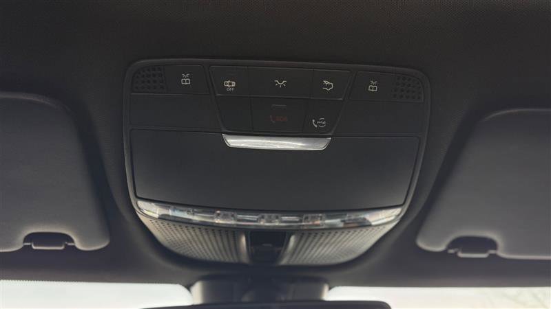 Used 2019 Mercedes-Benz C 300 C 300 image 30