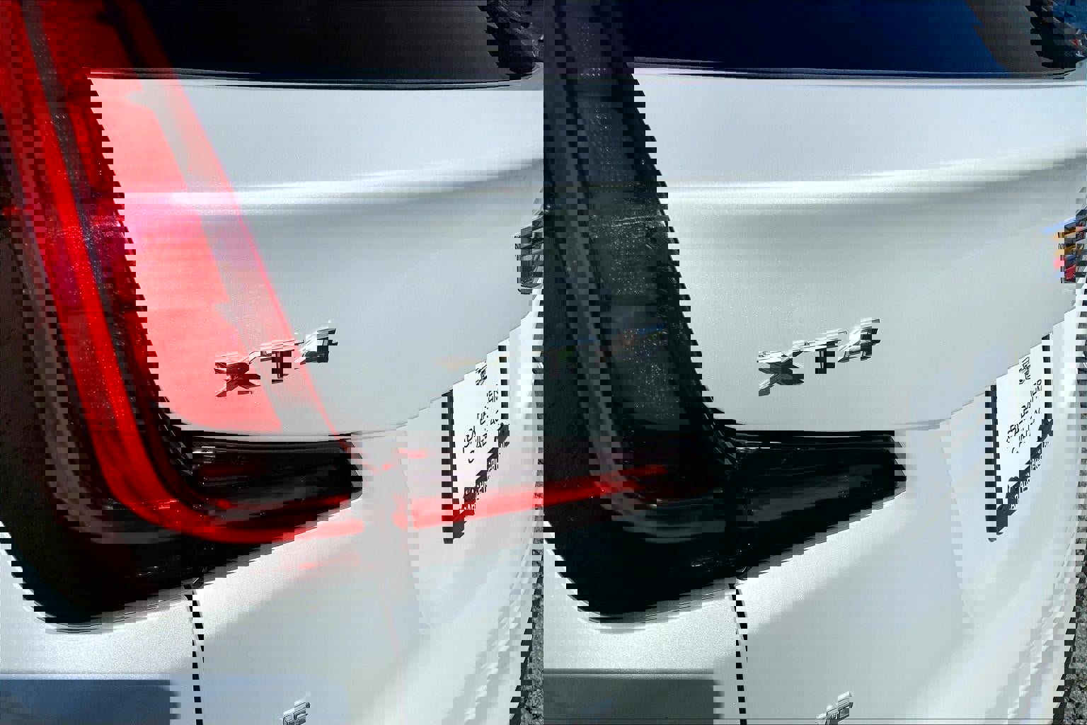 Used 2024 Cadillac XT4 Premium Luxury w/ Technology Package image 31