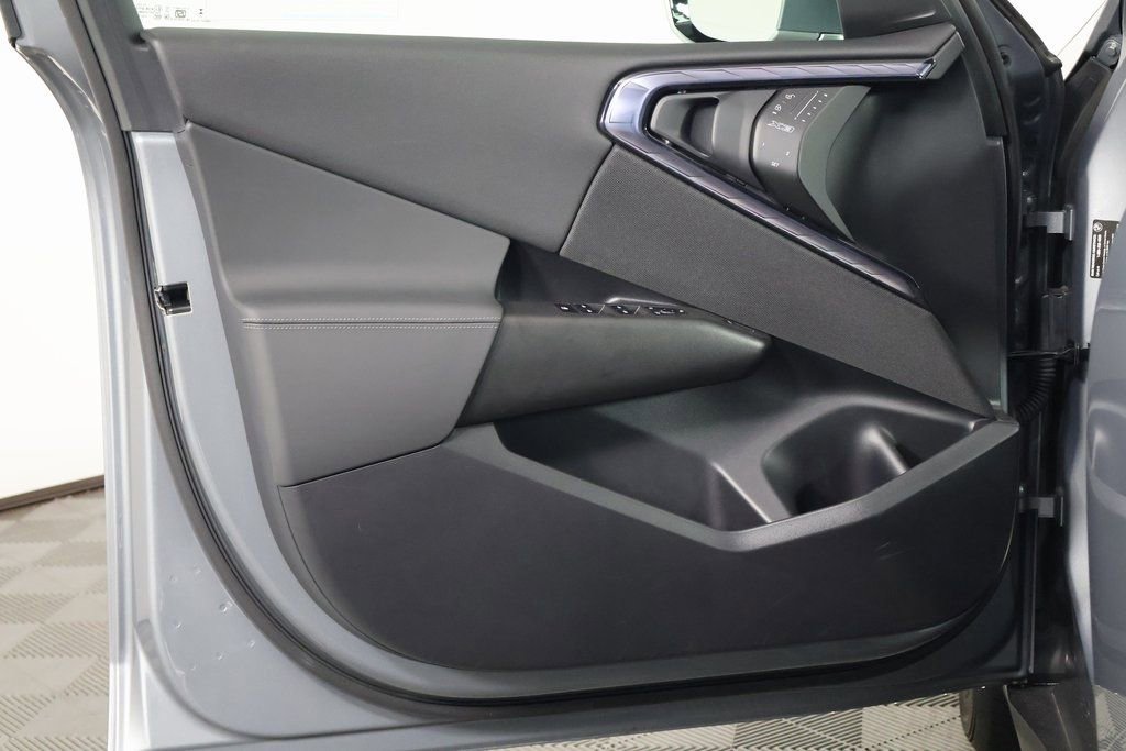 Used 2025 BMW X3 xDrive30i w/ Convenience Package image 12