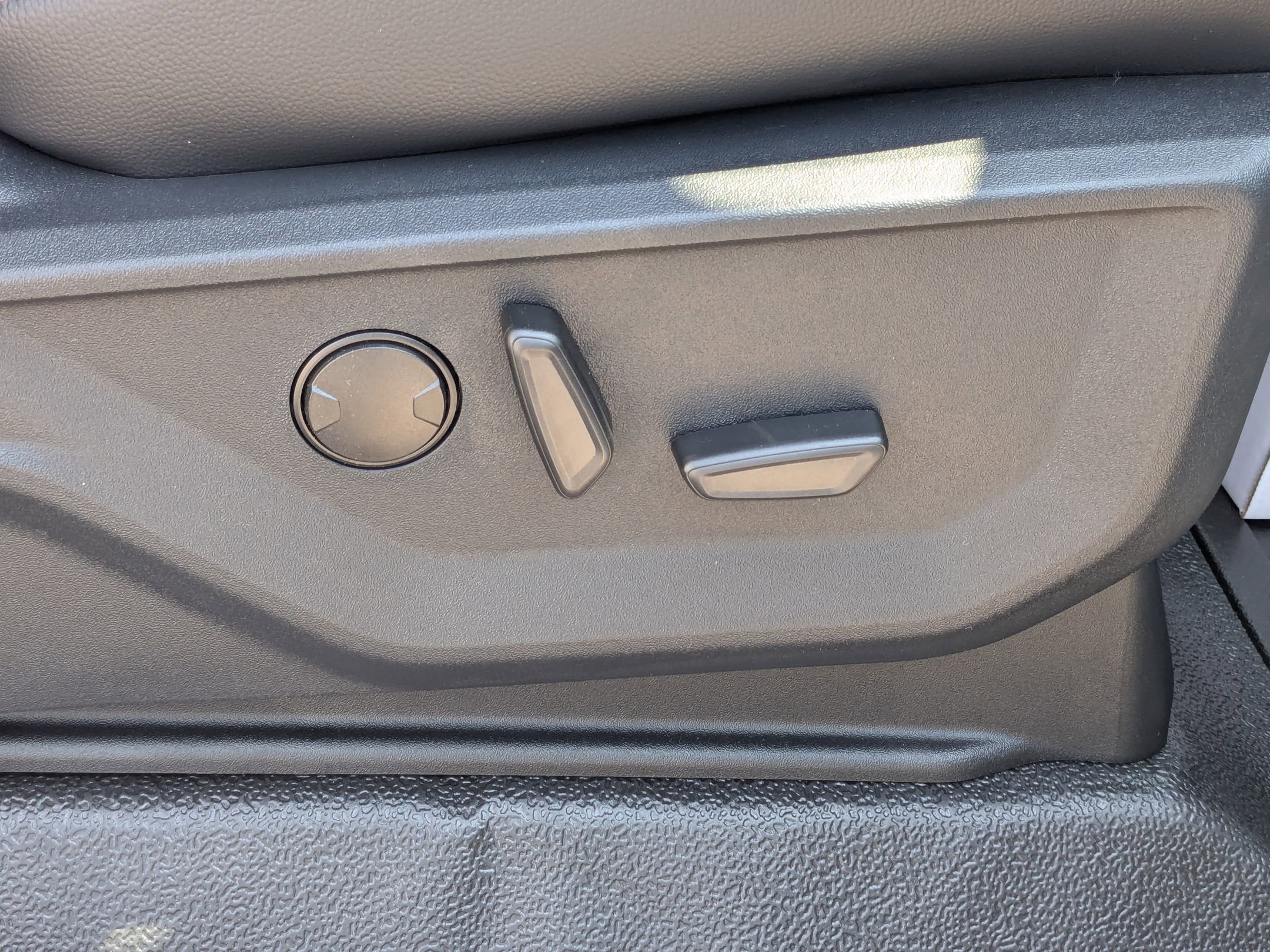 New 2026 Ford F450 Lariat w/ Snow Plow Prep Package image 40