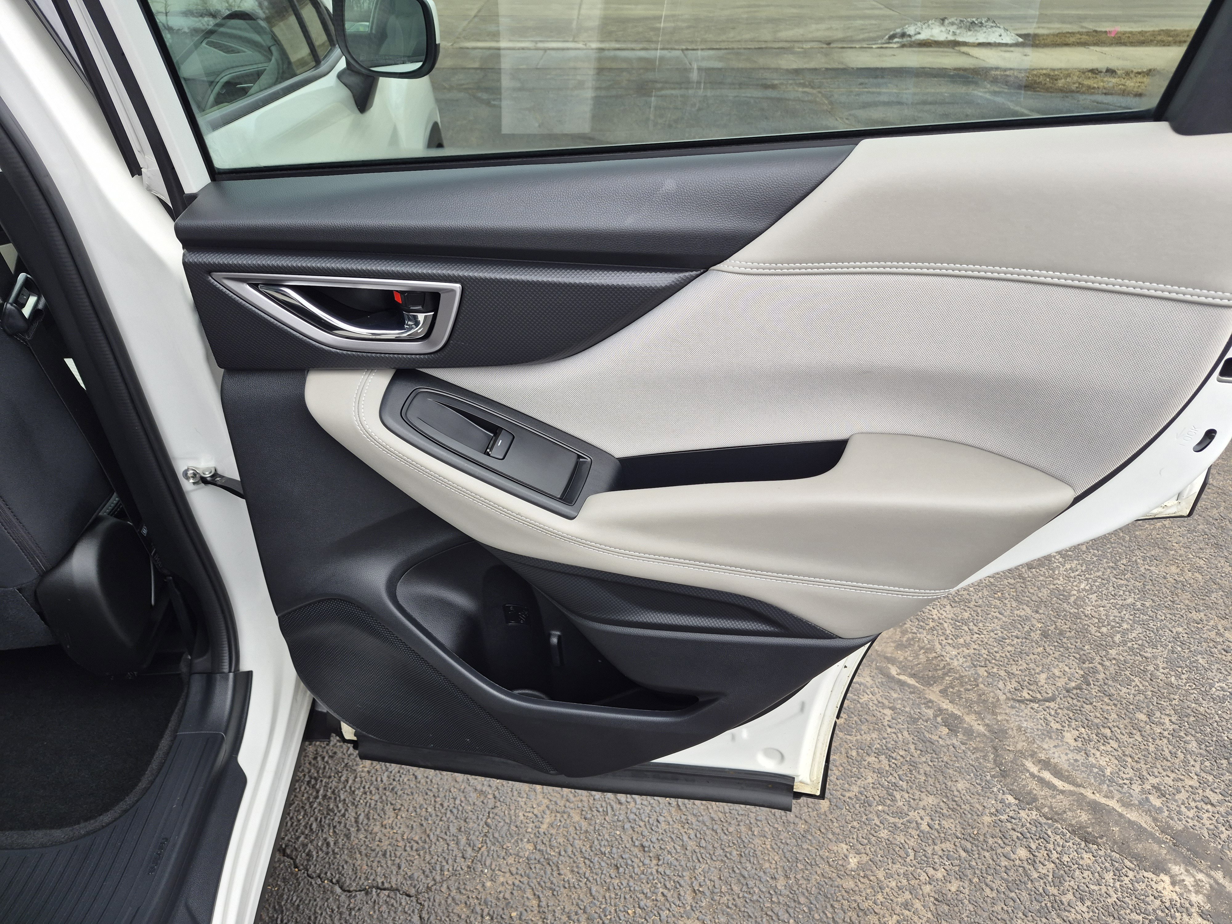 Used 2022 Subaru Forester Premium image 14