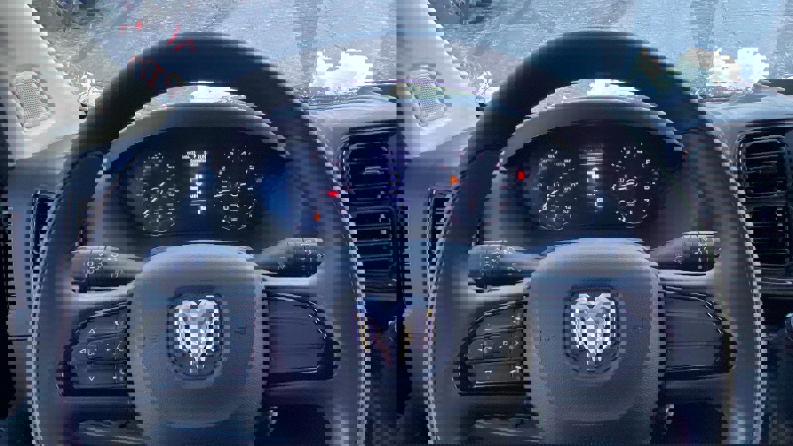 Used 2025 RAM ProMaster 2500 w/ Storage Group image 10