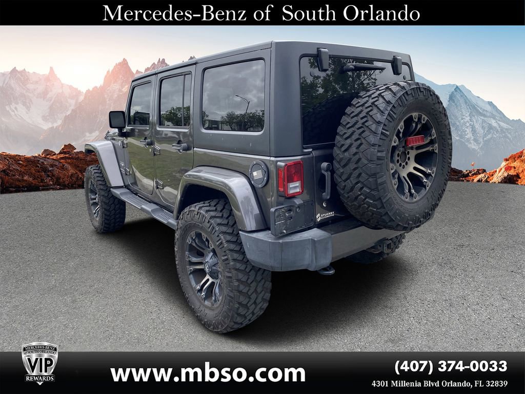 Used 2018 Jeep Wrangler Unlimited Sahara AWD/4WD image 15