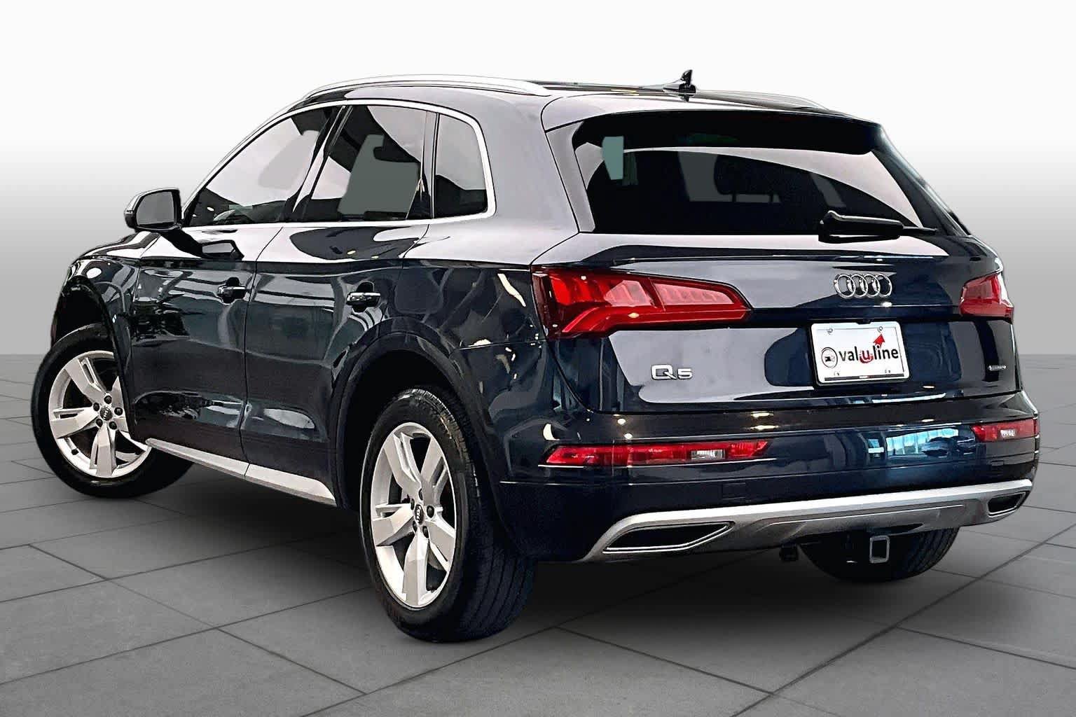 Used 2019 Audi Q5 2.0T Premium Plus w/ Premium Plus Package AWD/4WD image 12