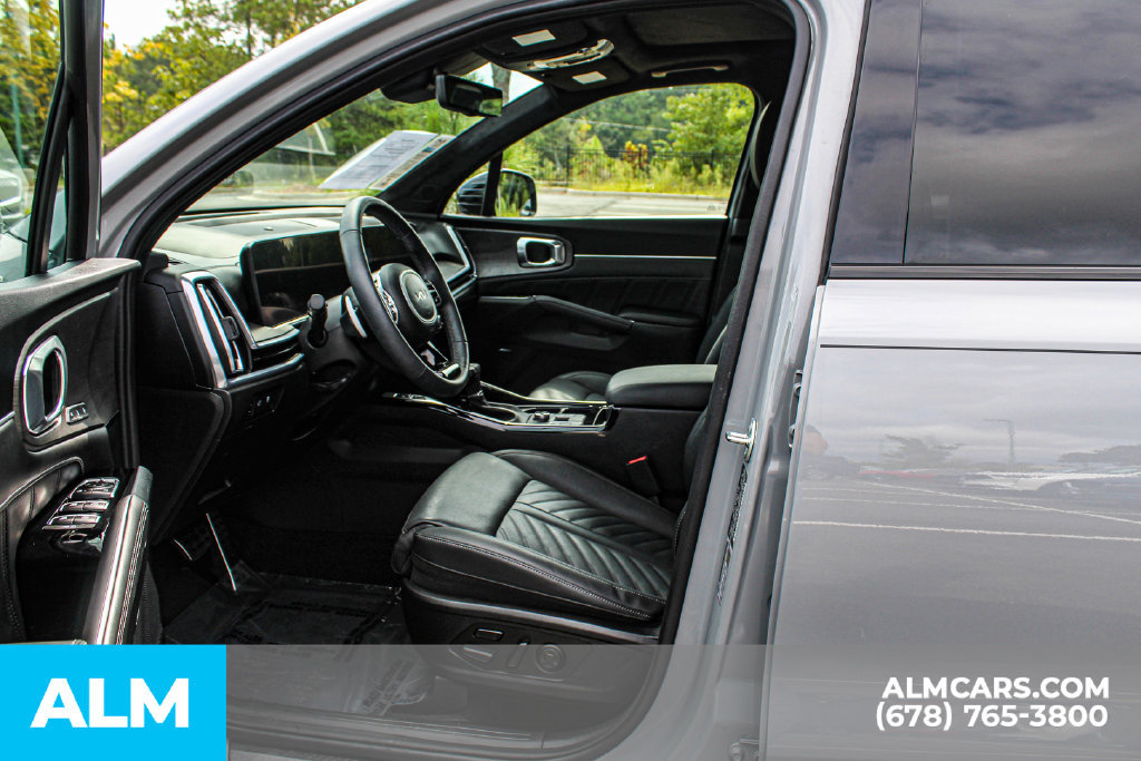 Used 2024 Kia Sorento SX Prestige AWD/4WD image 16