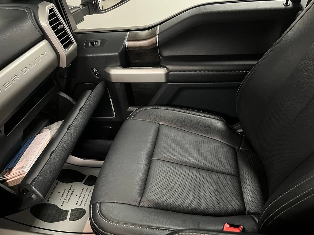 Used 2022 Ford F350 Lariat w/ Lariat Value Package AWD/4WD image 41