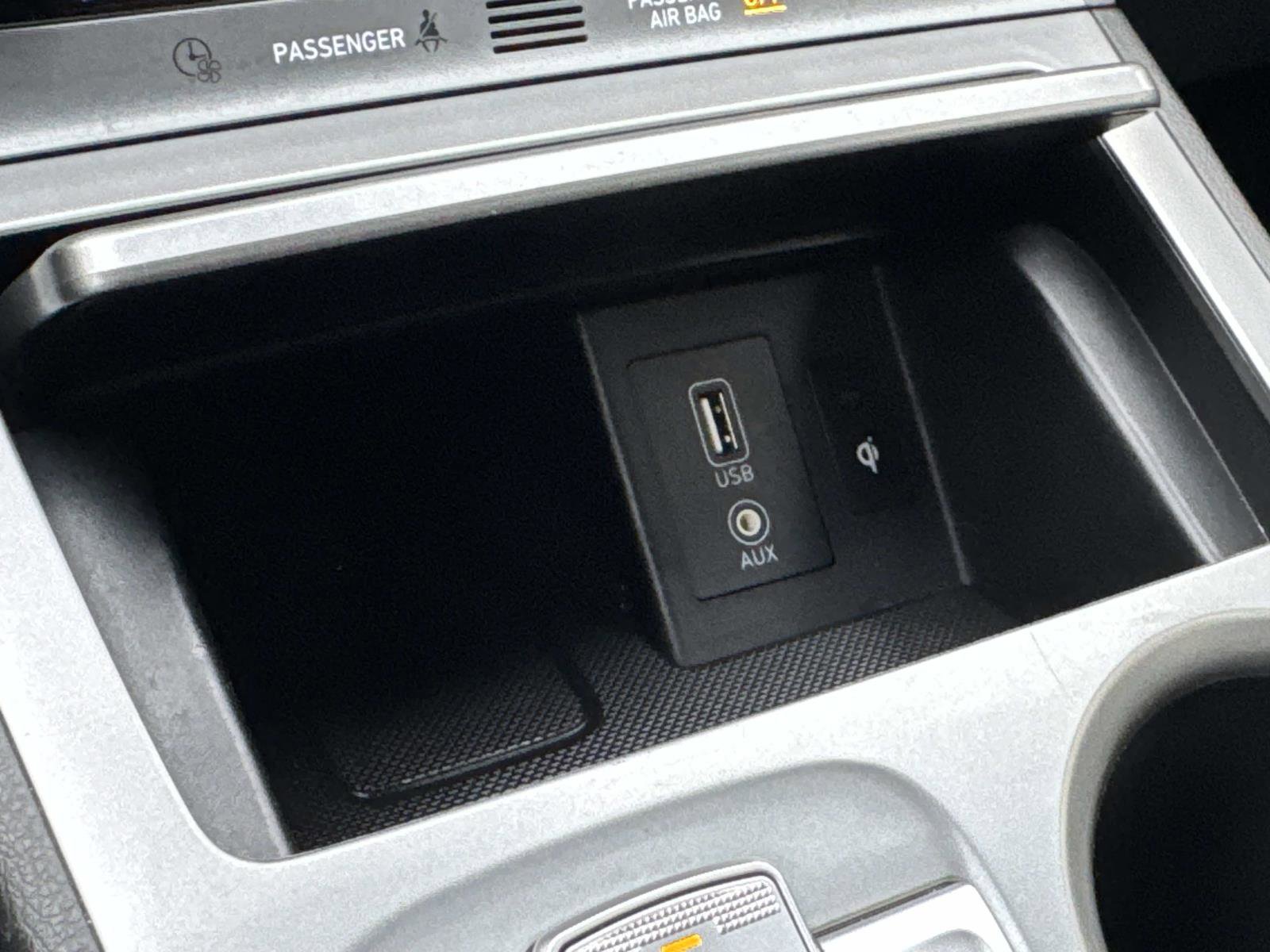 Used 2020 Hyundai Kona Limited image 27