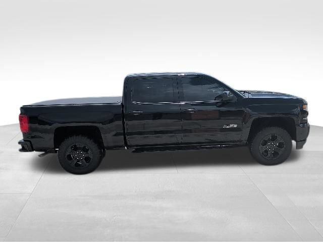 Used 2017 Chevrolet Silverado 1500 LTZ Z71 w/ LTZ Plus Package AWD/4WD image 2