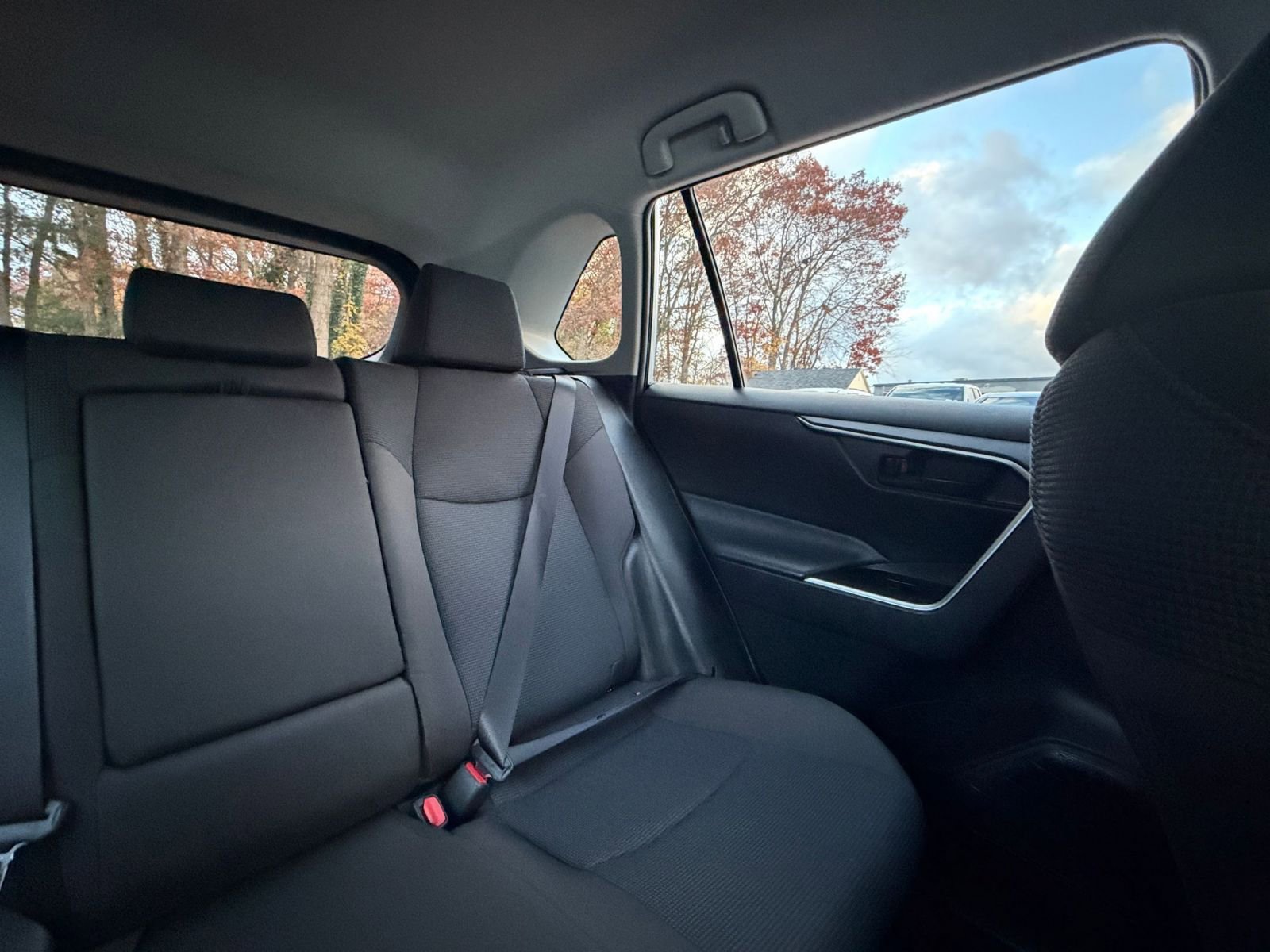 Used 2025 Toyota RAV4 LE image 36