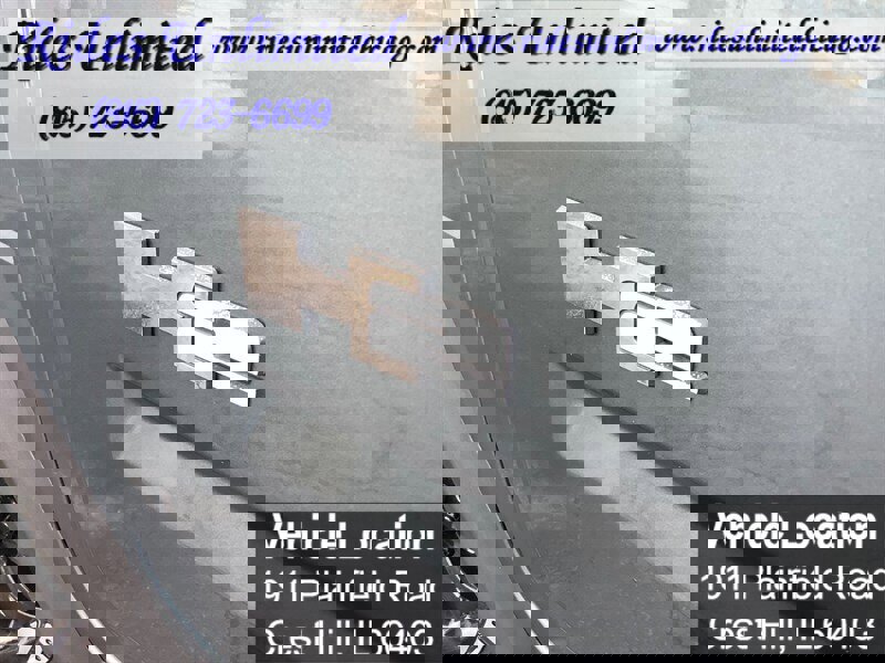 Used 2005 HUMMER H2 SUT w/ Preferred Equipment Group image 34