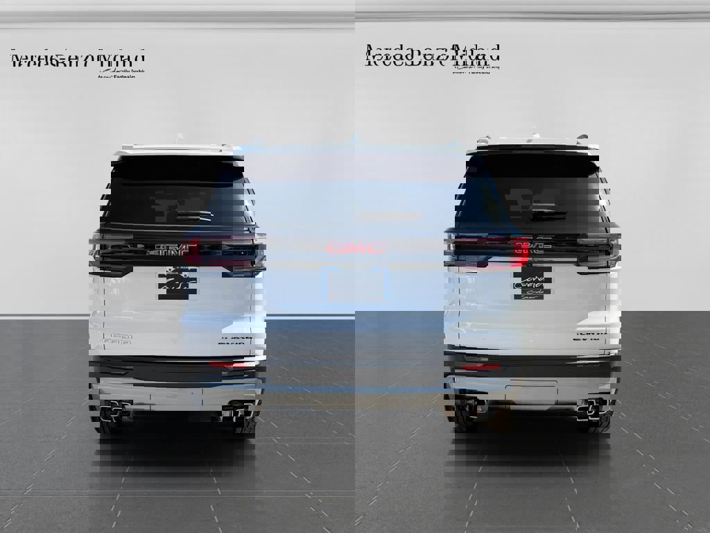 Used 2025 GMC Acadia Elevation image 6