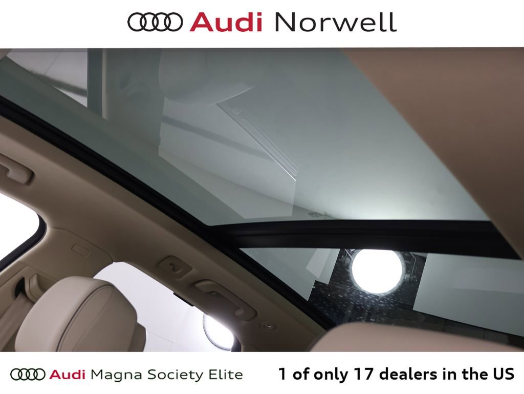 Used 2021 Audi Q5 Prestige w/ Prestige Package image 10