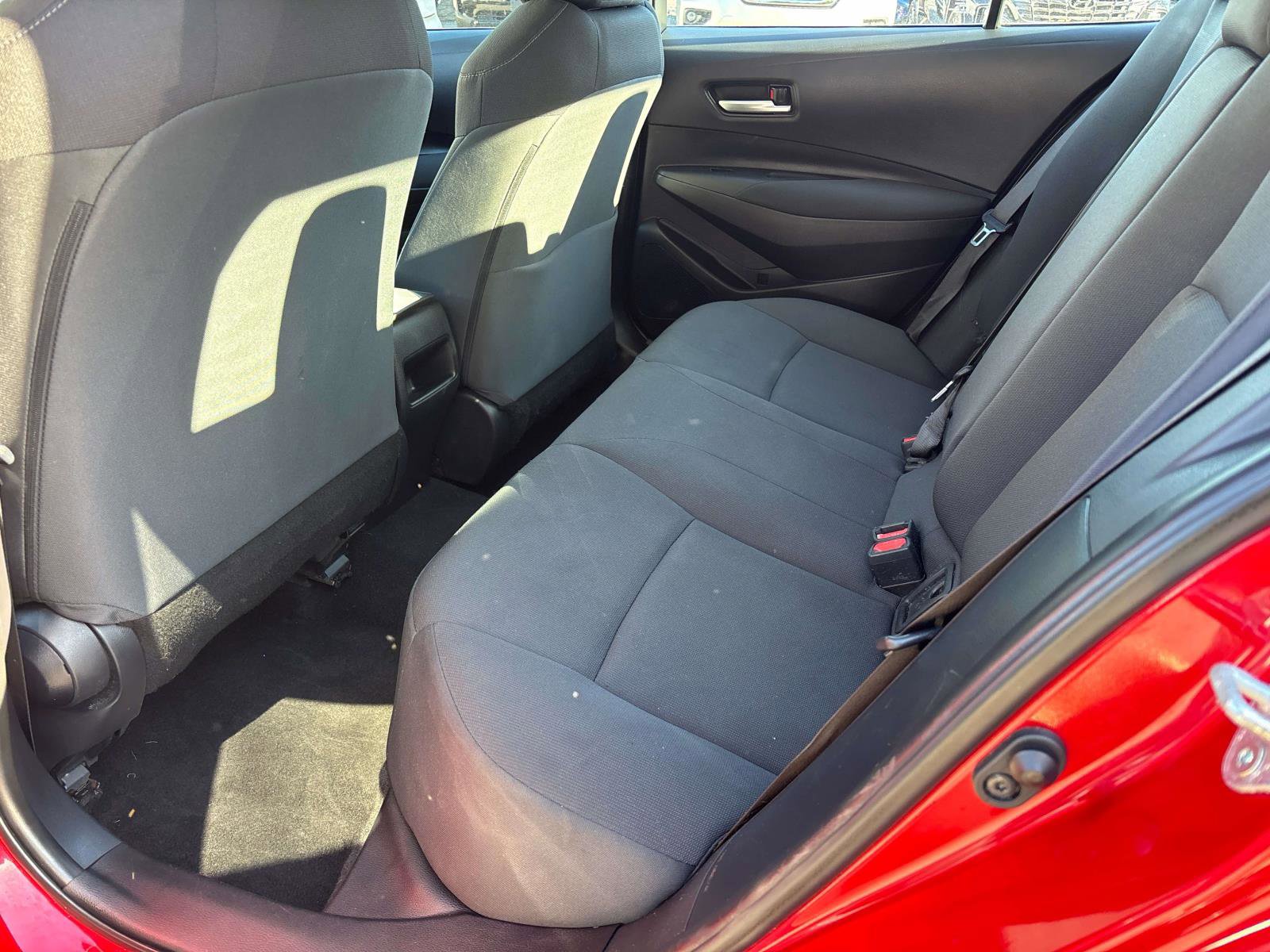 Used 2021 Toyota Corolla LE FWD image 8