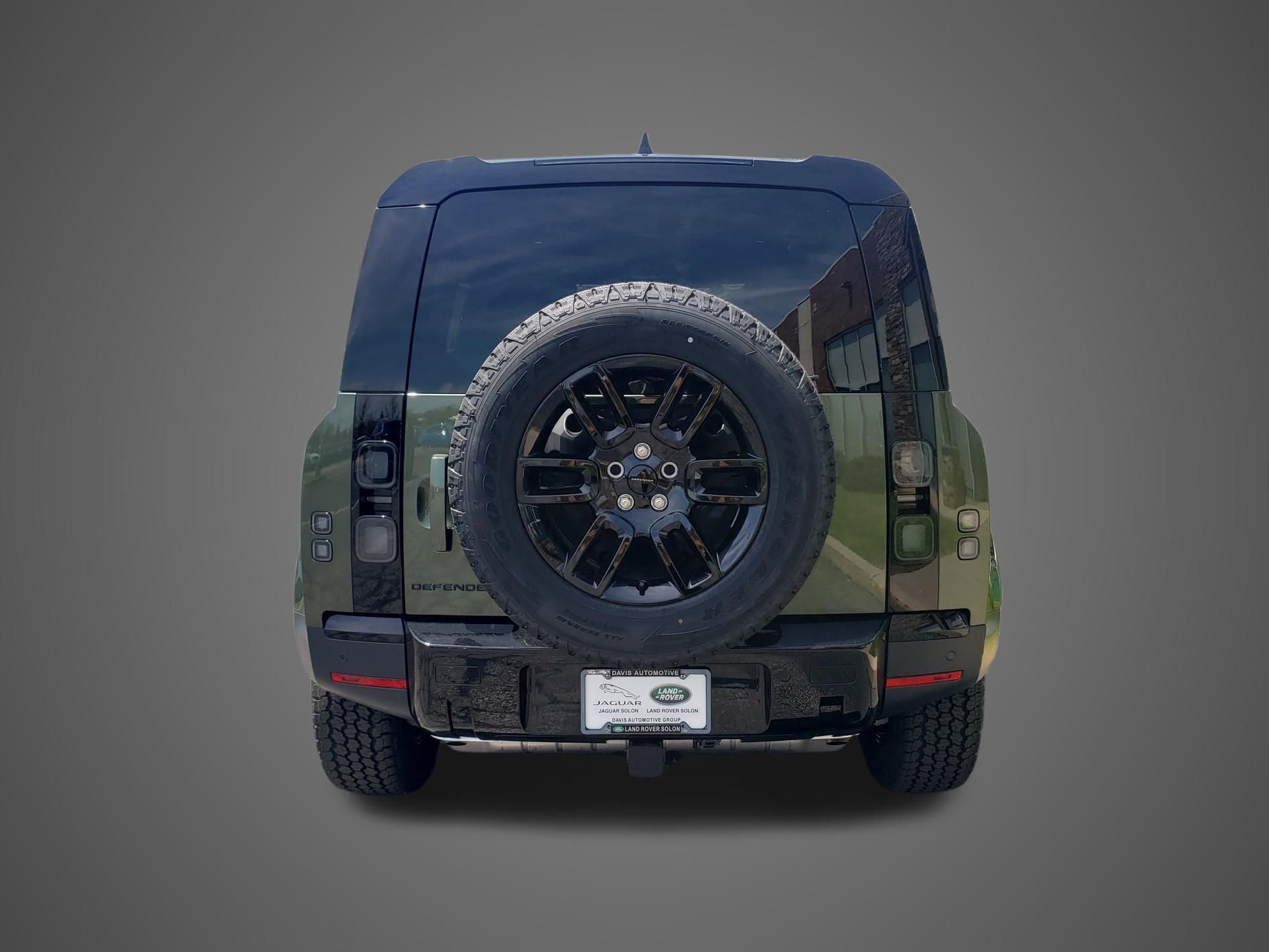 New 2026 Land Rover Defender 110 S AWD/4WD image 6