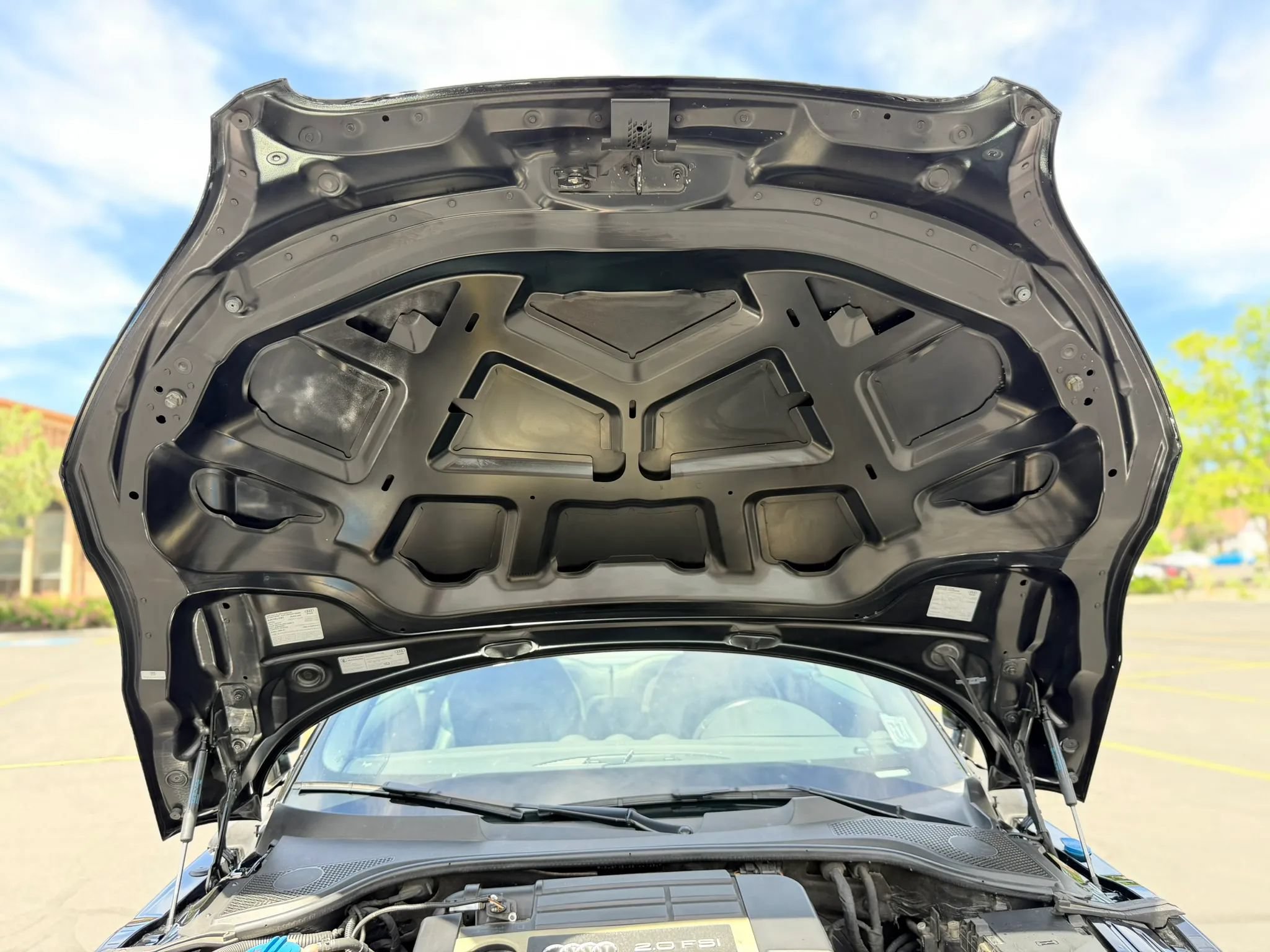 Used 2008 Audi TT 2.0T FWD image 3