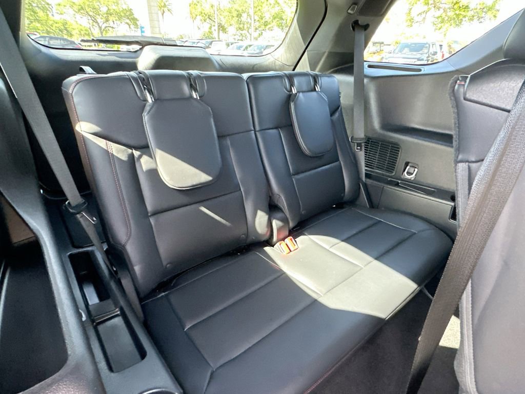 Used 2025 Ford Explorer ST-Line w/ Premium Package RWD image 27