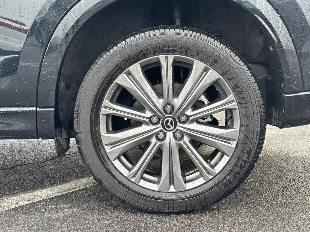 Certified 2025 MAZDA CX-5 Signature image 9