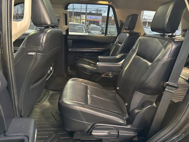 Used 2022 Ford Expedition XLT image 27