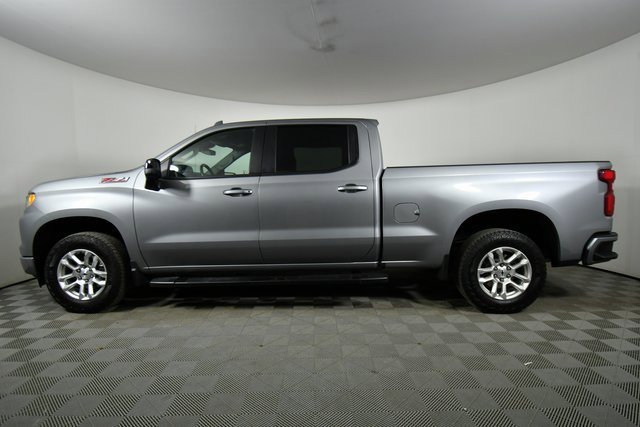 Used 2023 Chevrolet Silverado 1500 RST image 16