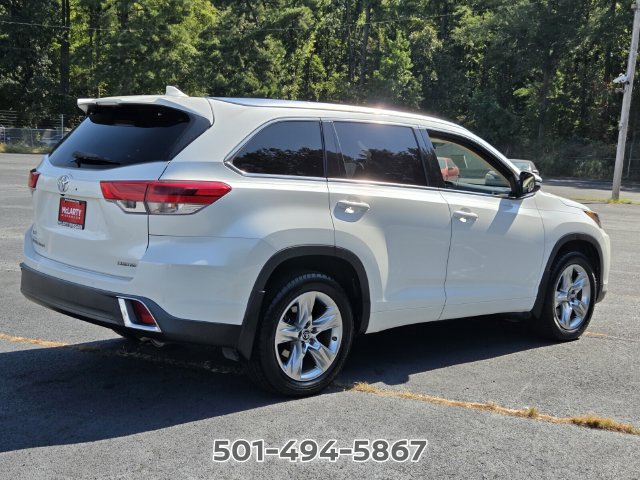 Used 2017 Toyota Highlander Limited FWD image 5