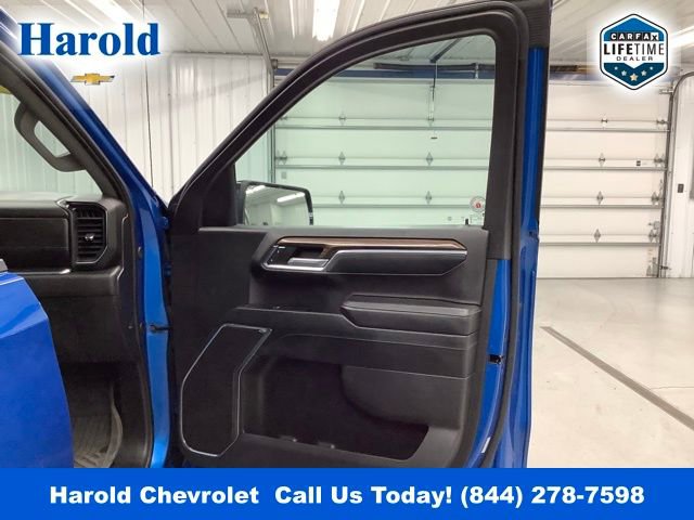 Used 2024 Chevrolet Silverado 1500 RST w/ Z71 Off-Road Package image 10