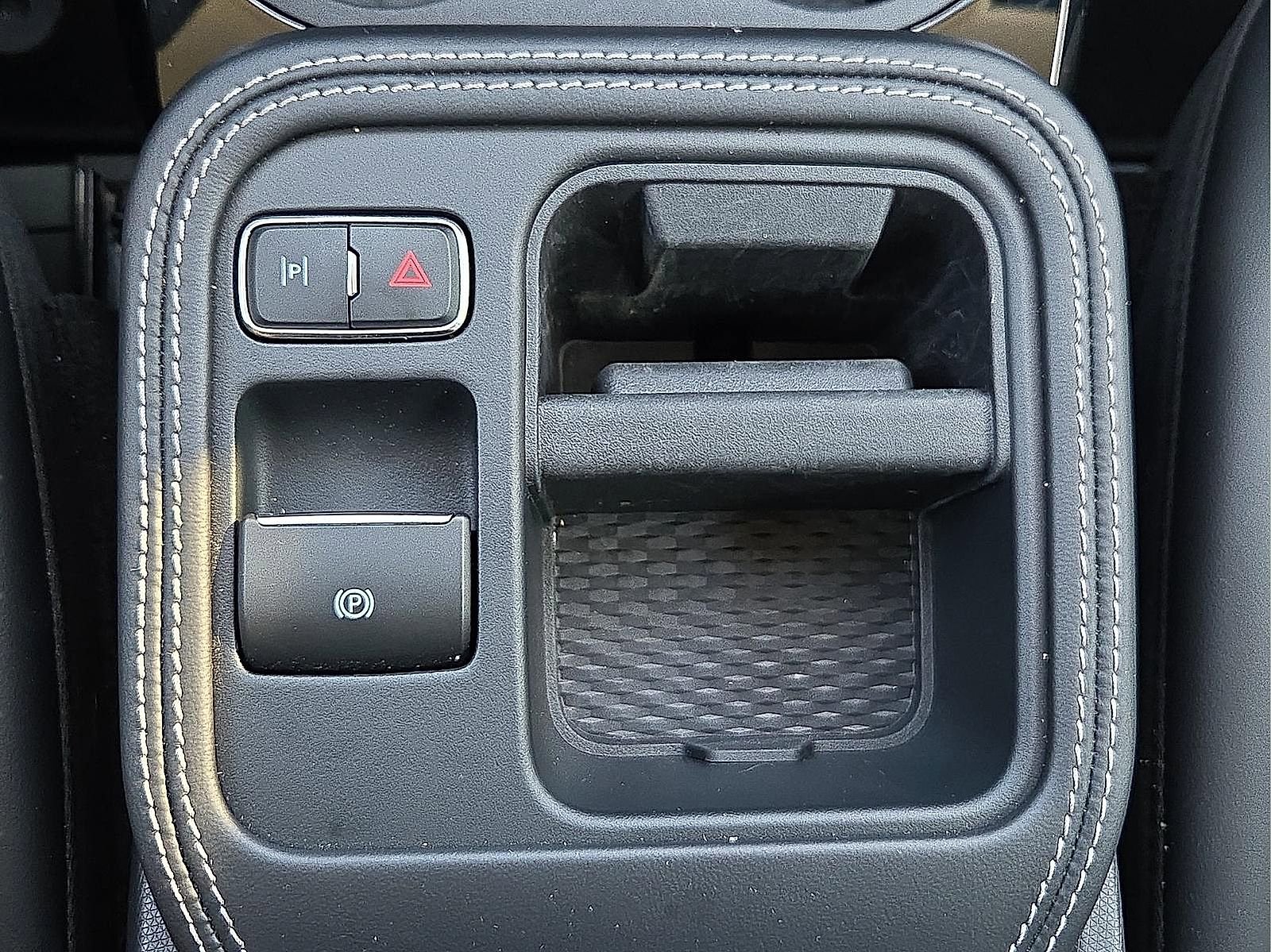 Used 2025 Ford Mustang Mach-E Select RWD image 17